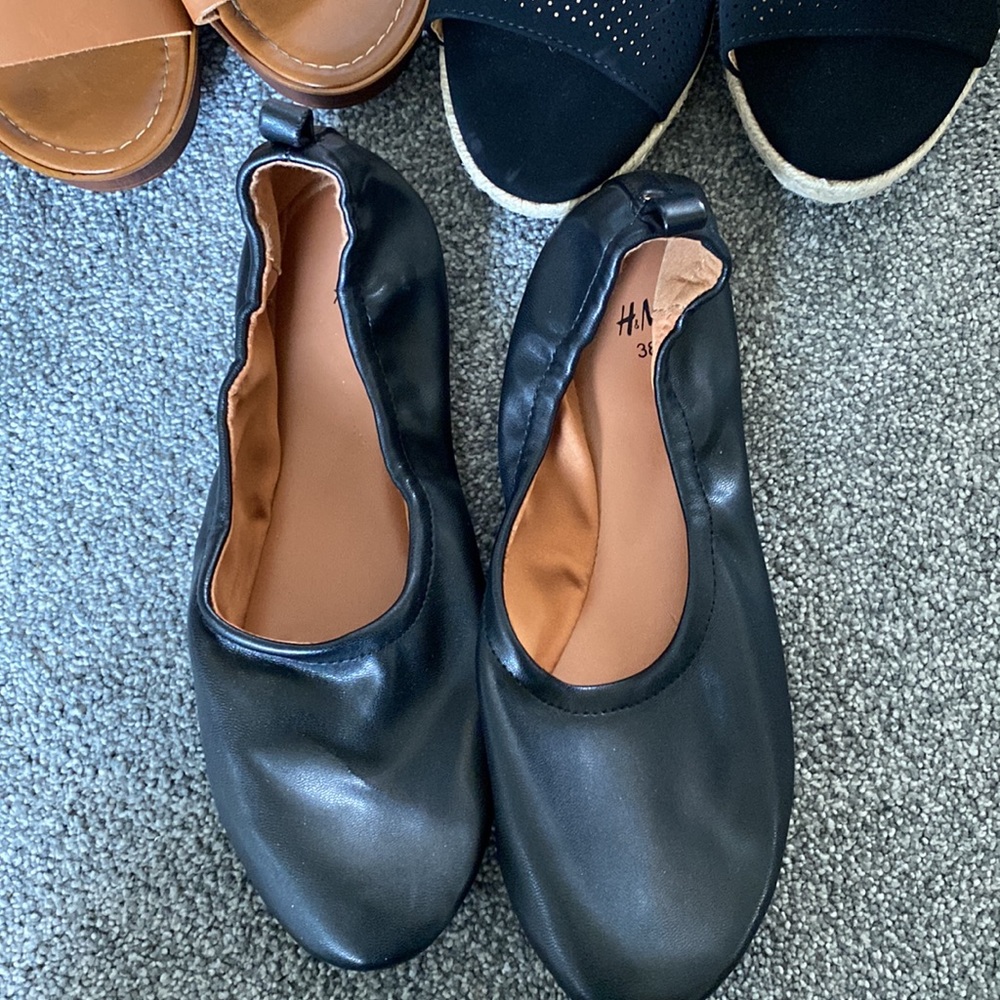 3 Shoe Bundle - image 4